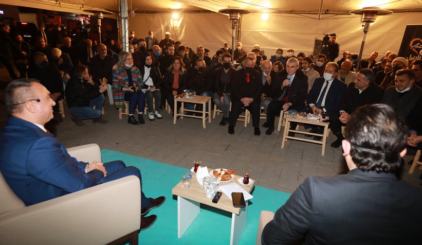 Aynalıkavak Sohbetleri Onur Konuğu Vali Soytürk oldu