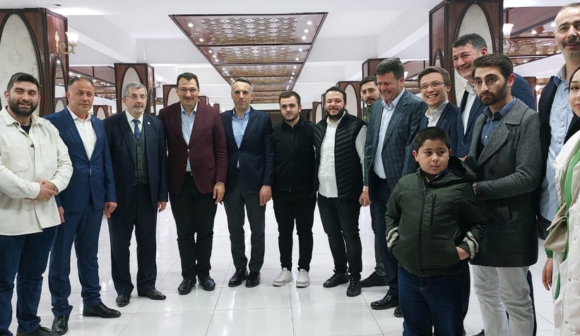  Ayşenur ve Muhammed Resul Evlendi