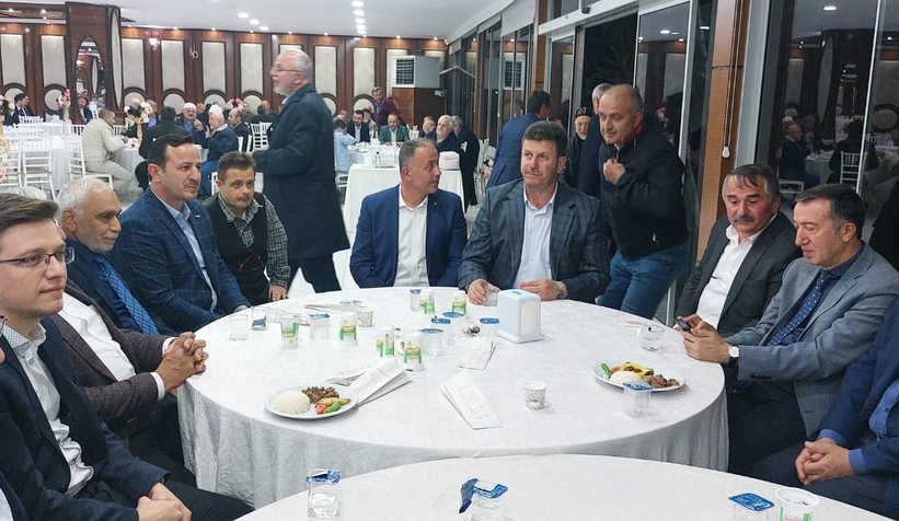  Ayşenur ve Muhammed Resul Evlendi