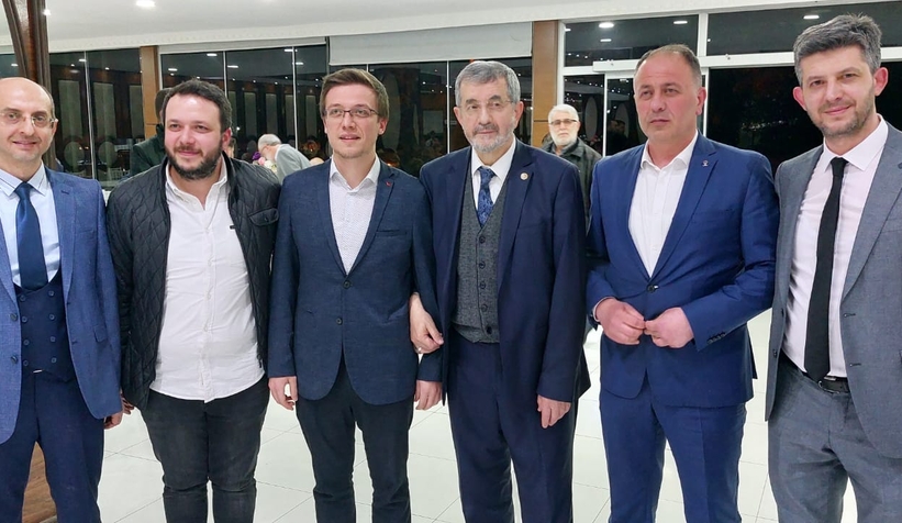  Ayşenur ve Muhammed Resul Evlendi