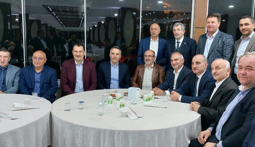  Ayşenur ve Muhammed Resul Evlendi