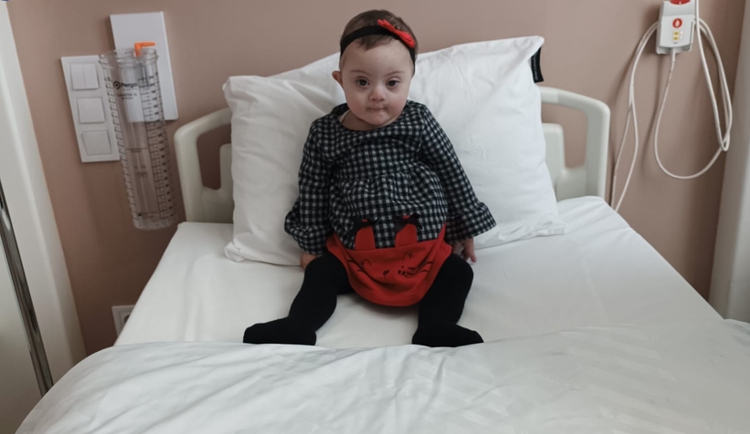 azra-melek-topraga-verildic1znsxvxwf