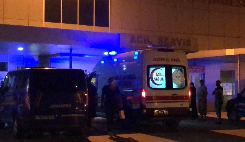 Babası ile amcasının kavgasını ayırmaya çalışırken vuruldu