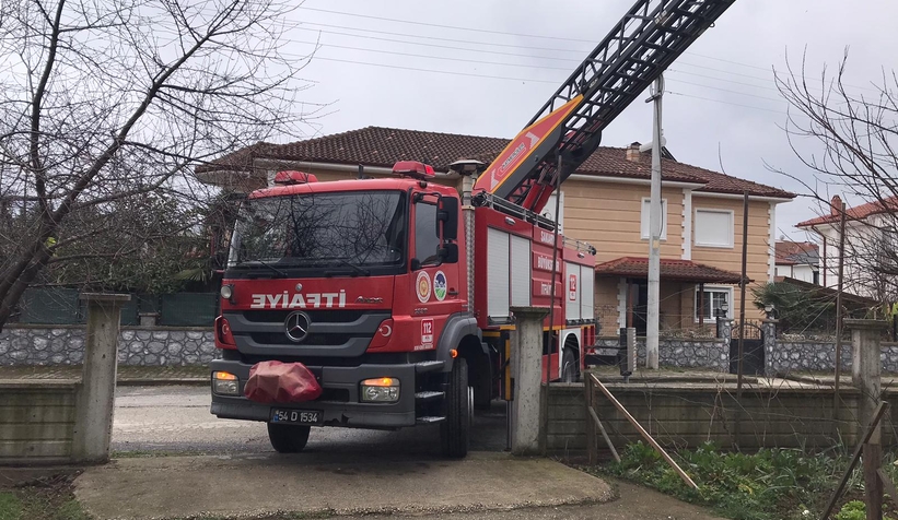 Baca yangınında 3 dairede zarar oluştu