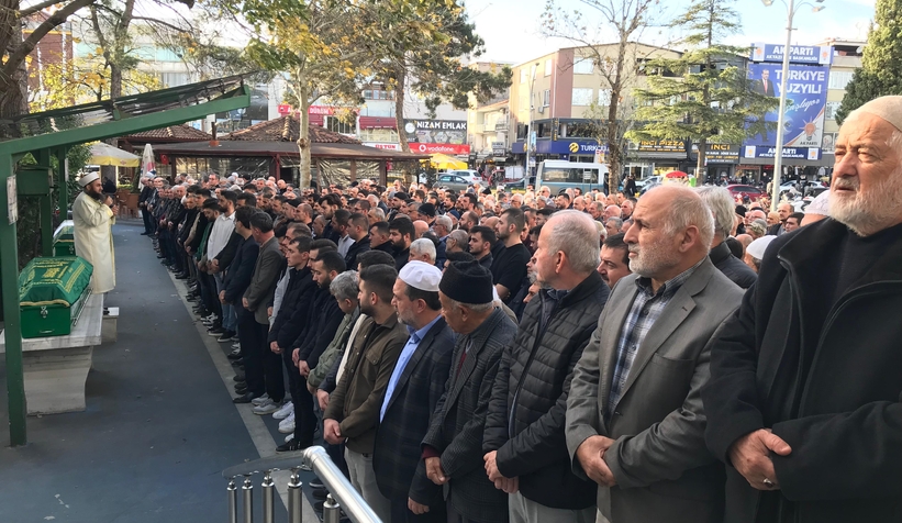 Bahçede ölü bulunan İbrahim Çavdar defnedildi