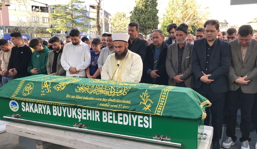 Bahçede ölü bulunan İbrahim Çavdar defnedildi