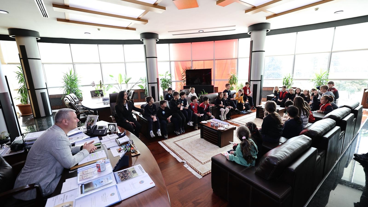 Bahçelievler Gazi İlköğretim Okulu’ndan Serdivan Belediyesi’ne ziyaret