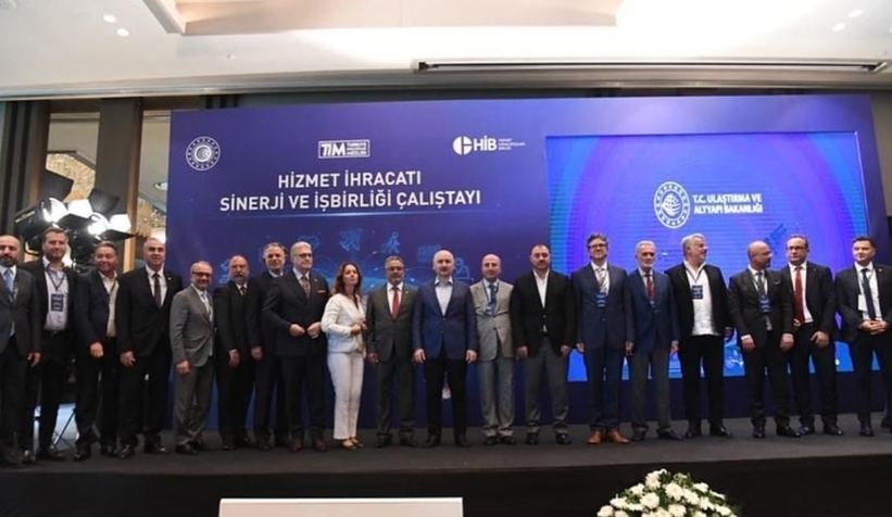 Bakan Karaismailoğlu Sakarya'da çalıştaya katıldı