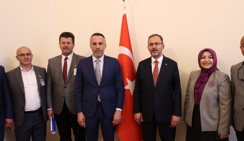 bakan-kasapoglu-nu-ziyaret-ettilerv3u4dfbbbj