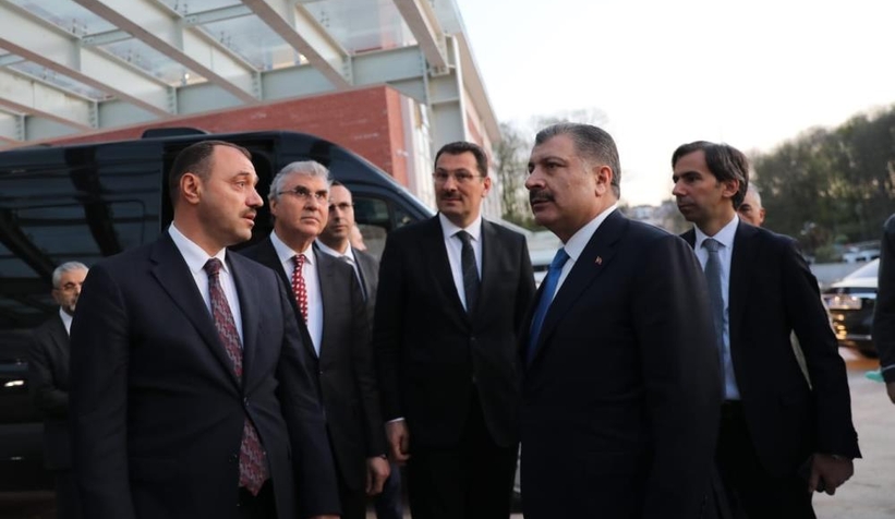 bakan-koca-seah-ta-iftar-yapti-hastalari-ziyaret-ettiufzldep6a1