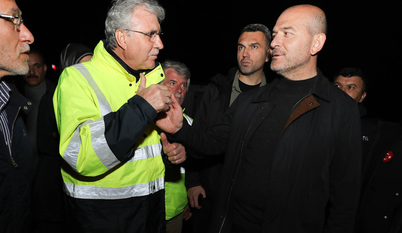 Bakan Soylu, Sakarya Büyükşehirin konteyner kentini ziyaret etti