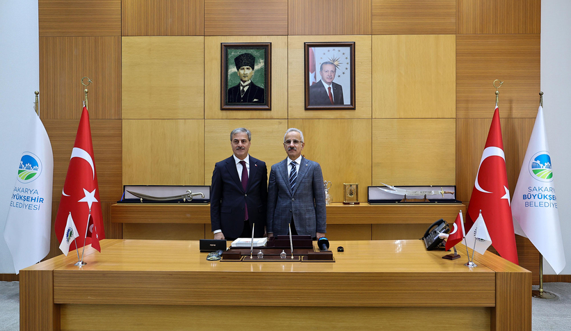 bakan-uraloglu-ndan-baskan-alemdar-a-ziyaretnjfntkzzmu