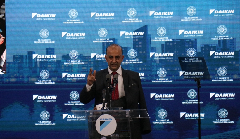 Bakan Varank Sakarya'ya geldi