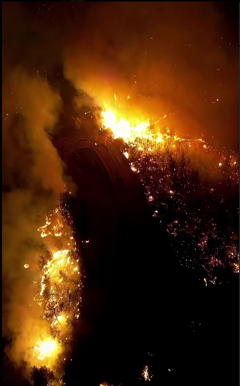 Bakandan Geyve'de çıkan Bilecik'e sıçrayan yangınla ilgili açıklama