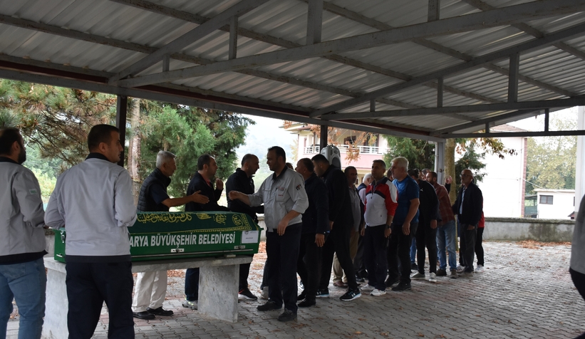 Balayına giderken kazada ölen geline acı veda