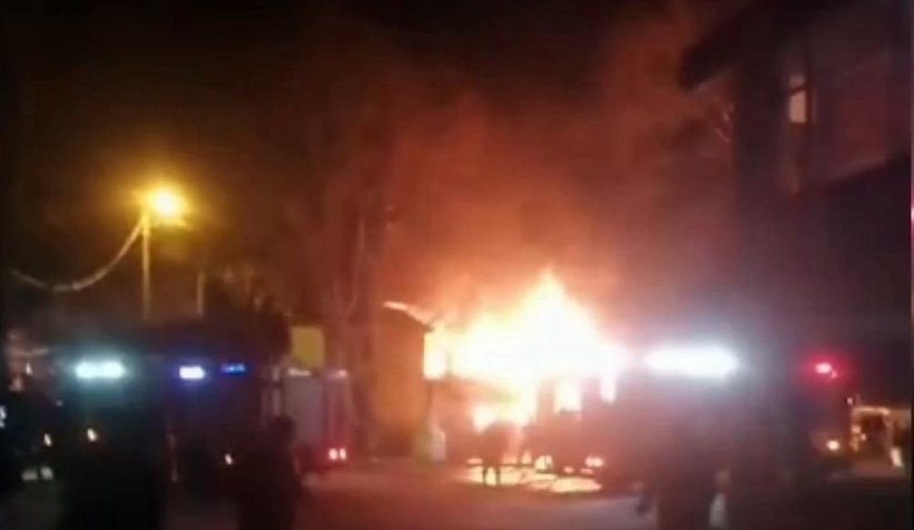 Balık lokantası alev alev yandı