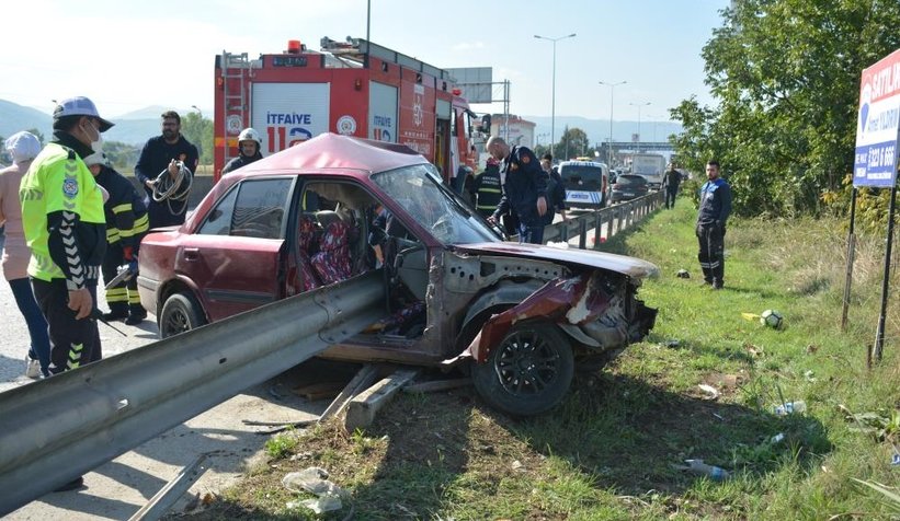 Bariyere ok gibi saplandı: 1 yaralı