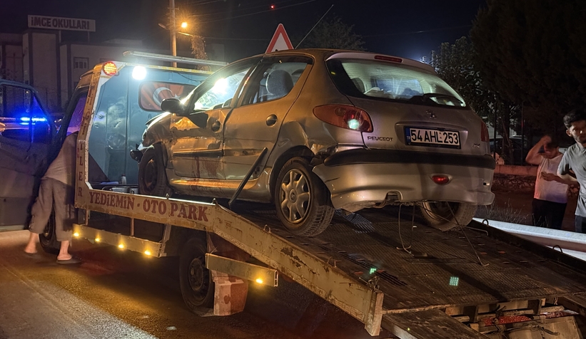 Bariyerlere çarpan otomobilin sürücüsü öldü
