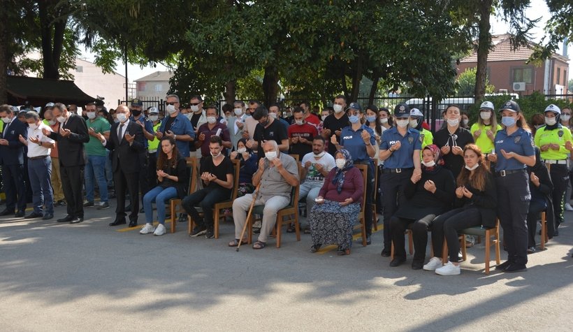 Başarılı cinayet büro dedektifi için tören
