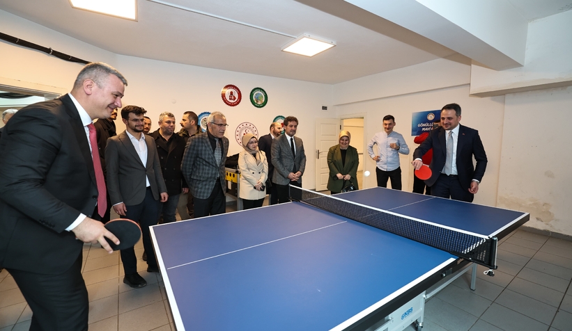 Başkan Adayı Çelik gençlerle bir araya geldi