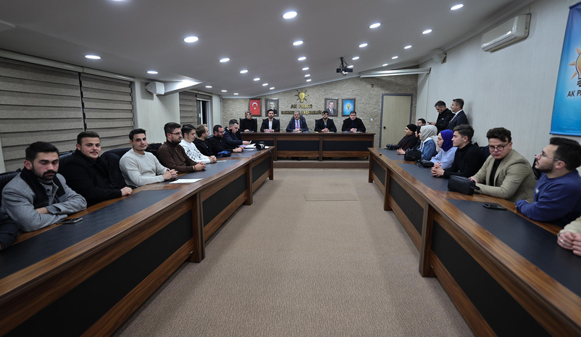 Başkan Aklemdar; Gençlerimizin her zaman yanındayız