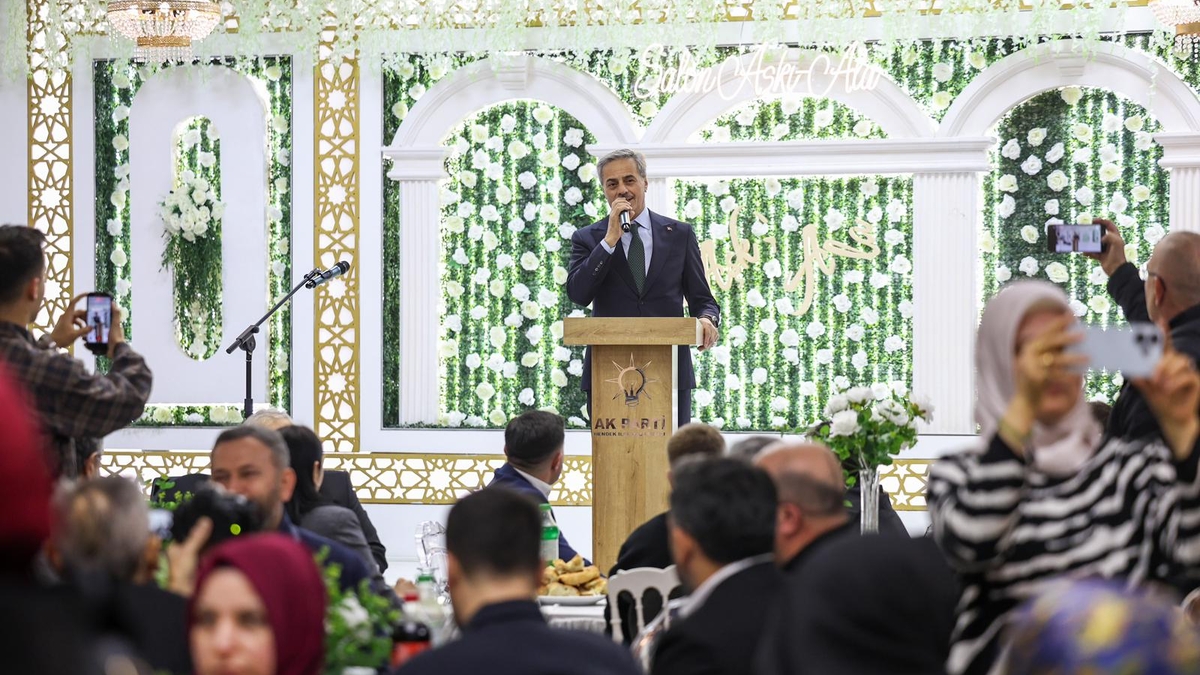 Başkan Alemdar'dan Hendek'e müjdeler