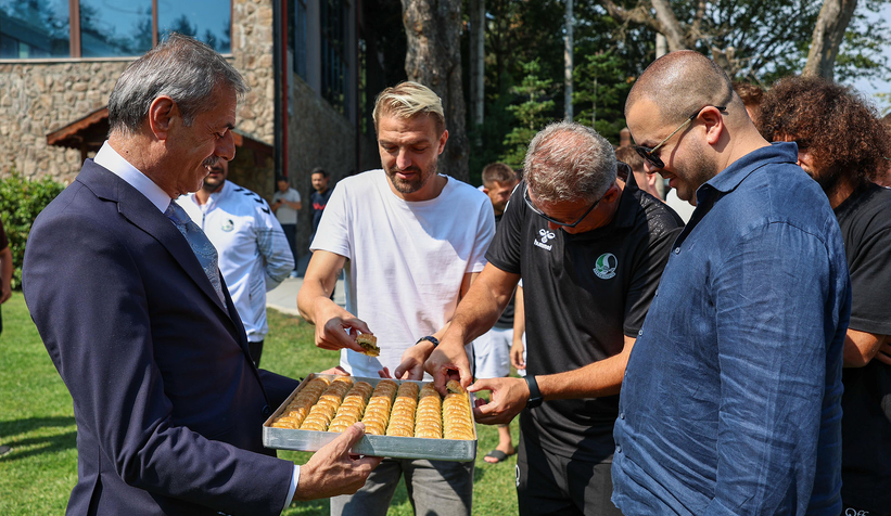 baskan-alemdar-dan-sakaryaspor-a-moral-ziyaretisvhusgrkeg