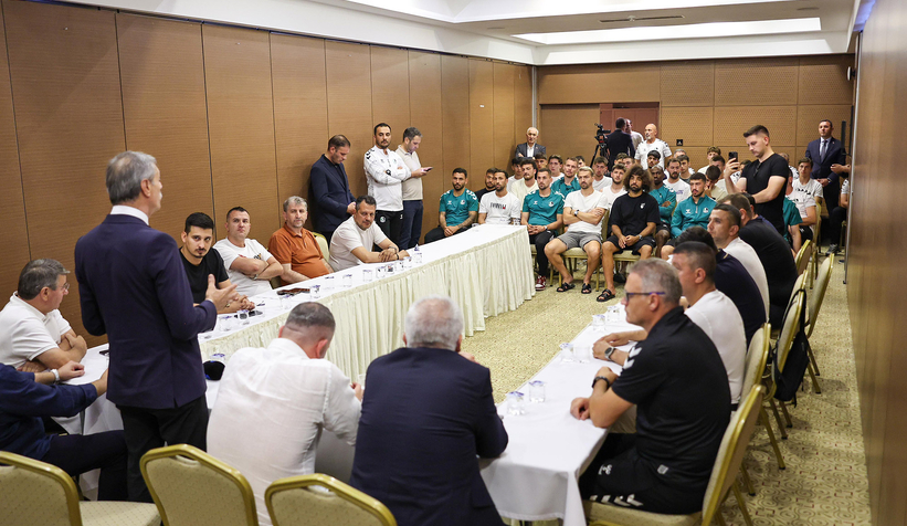 baskan-alemdar-dan-sakaryaspor-a-moral-ziyaretisvhusgrkeg