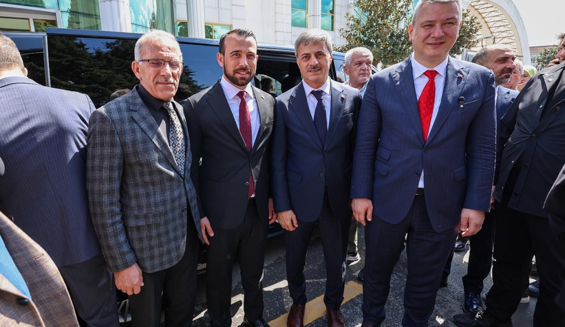 baskan-alemdar-gorevi-osman-celik-e-teslim-ettid0fezmk4dl