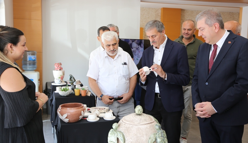 Başkan Alemdar HEM Yıl Sonu Sergisi açılışına katıldı