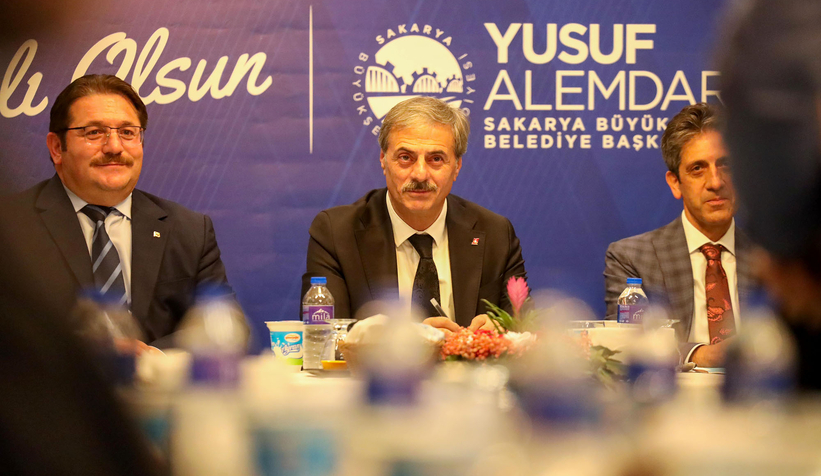 baskan-alemdar-milli-egitim-mudurleri-ile-bulustubgdjtnvmm3