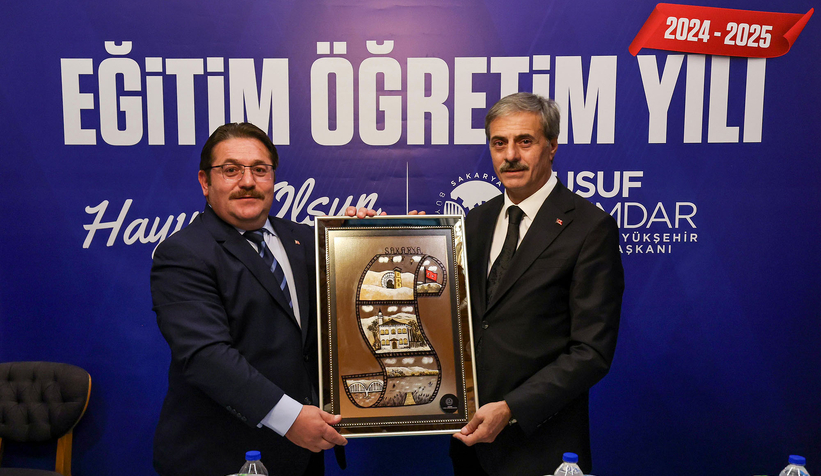 baskan-alemdar-milli-egitim-mudurleri-ile-bulustubgdjtnvmm3