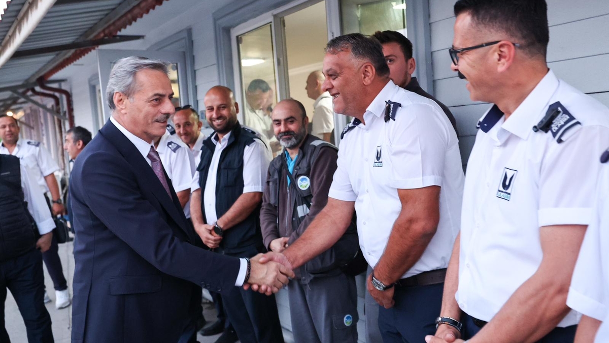 Başkan Alemdar, otobüs şoförleri ile buluştu