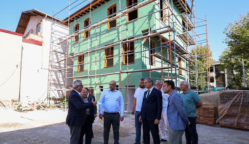 Başkan Alemdar restorasyon çalışmalarını inceledi