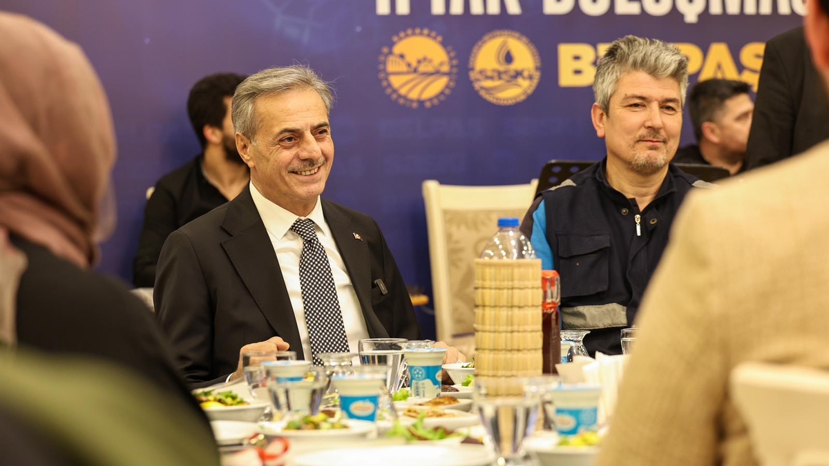 Başkan Alemdar SASKİ ve Belpaş personeli ile iftar yaptı