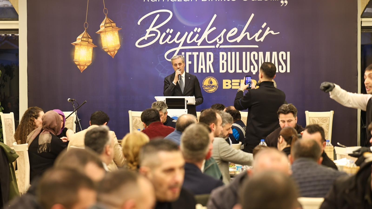 Başkan Alemdar SASKİ ve Belpaş personeli ile iftar yaptı