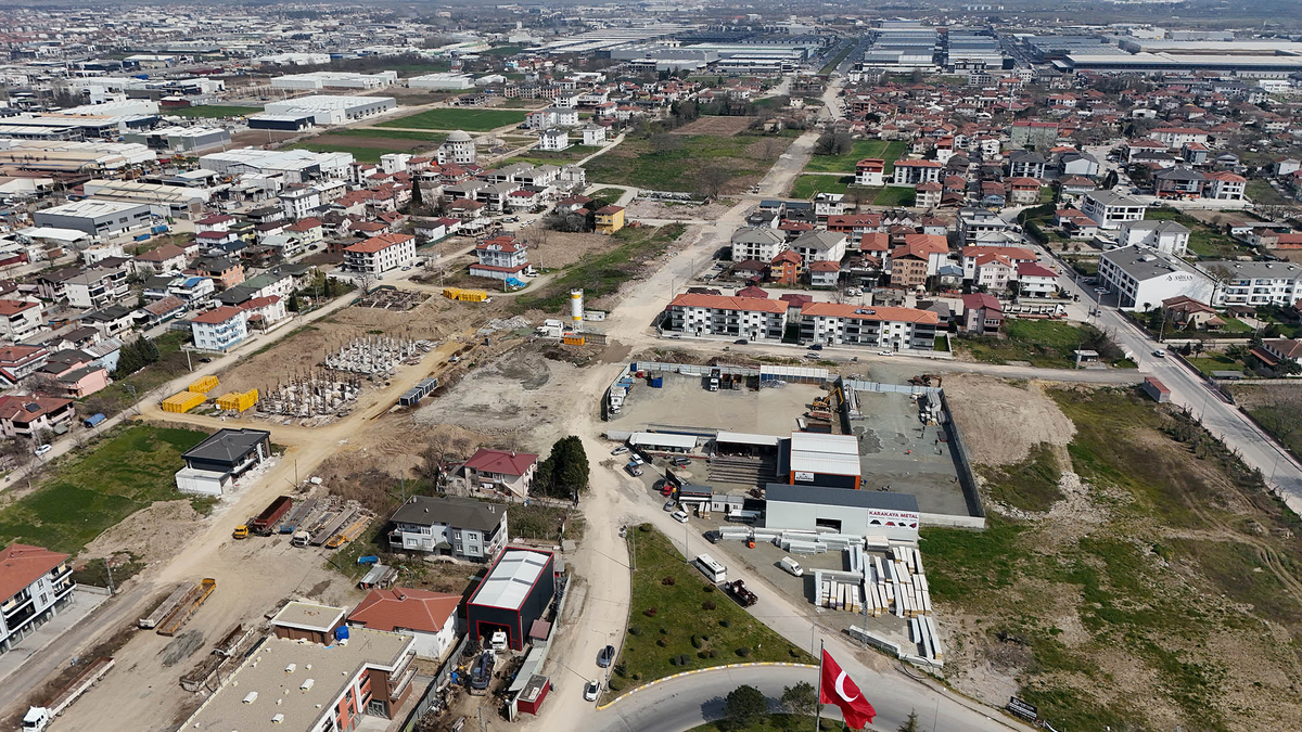 Başkan Alemdar’dan Arifiye’ye prestij cadde açıklaması