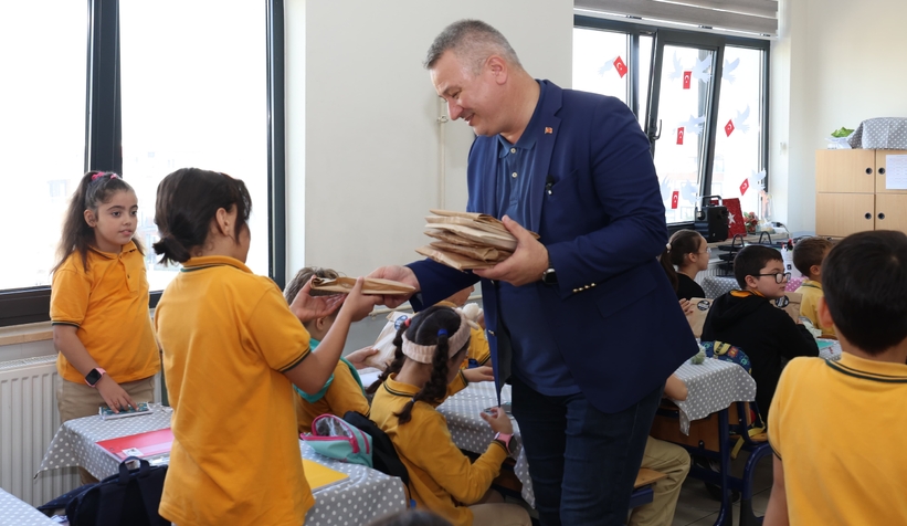 Başkan Çelik öğrencilerle buluştu