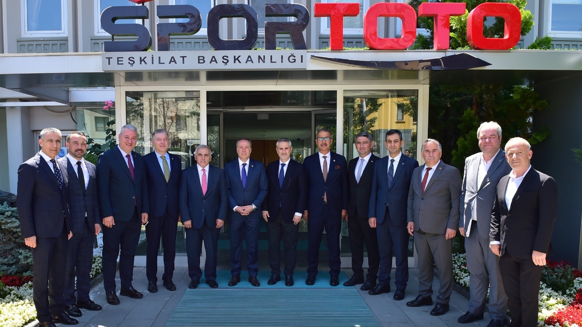 Başkan Çelik'ten Ankara'da temaslar