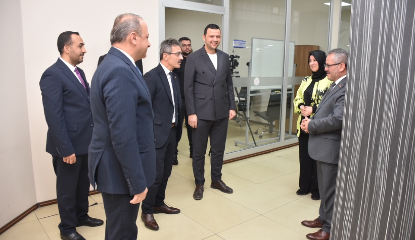 Başkan Dinç'i ziyaret ettiler