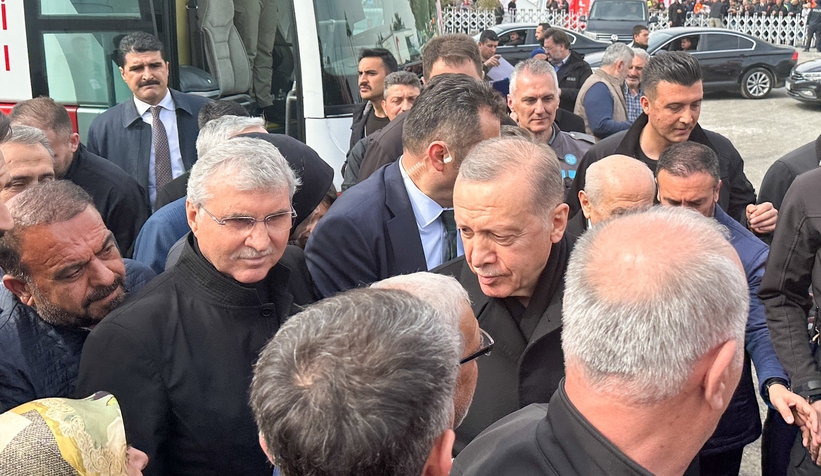 Başkan Ekrem Yüce, Cumhurbaşkanı ile birlikte deprem bölgesinde