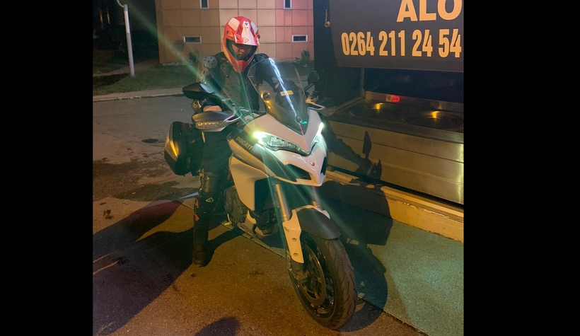 baskan-ekrem-yuce-motosiklete-atlayip-sehri-dolastiwvhutktvt0