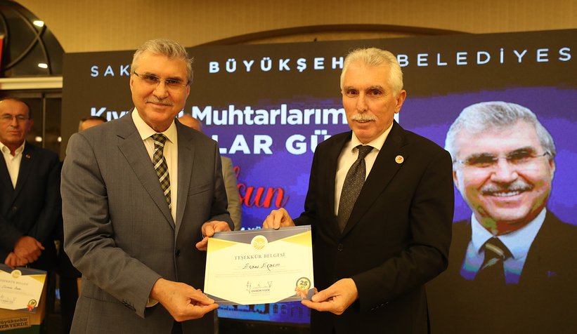 baskan-ekrem-yuce-muhtarlarla-bir-araya-geldinza2uvrynd