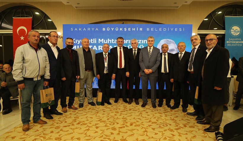 baskan-ekrem-yuce-muhtarlarla-bir-araya-geldinza2uvrynd