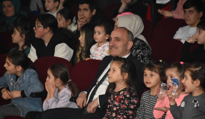 Başkan Fevzi Kılıç Kültür ve sosyal işler müdürlüğünün çalışmalarını değerlendirdi