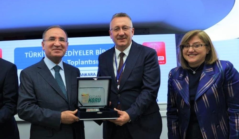 baskan-isiksu-adapazarinda-israf-yok-paylasmak-varmg52exrlqu