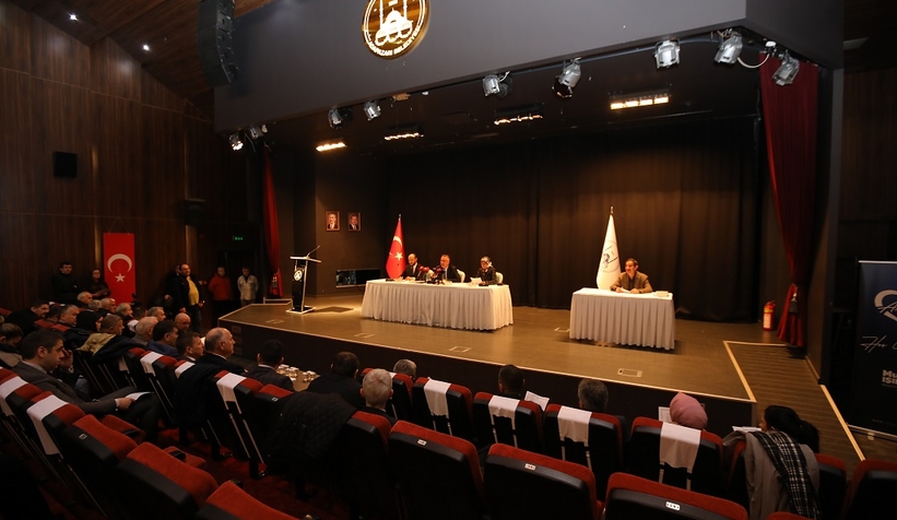 baskan-isiksu-dan-deprem-bolgesine-yardim-aciklamasiznn0azlneg