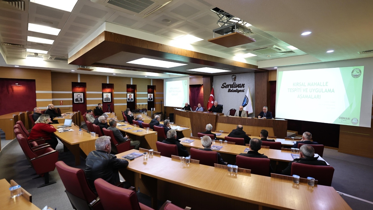 Başkan Osman Çelik muhtarlarla bir araya geldi