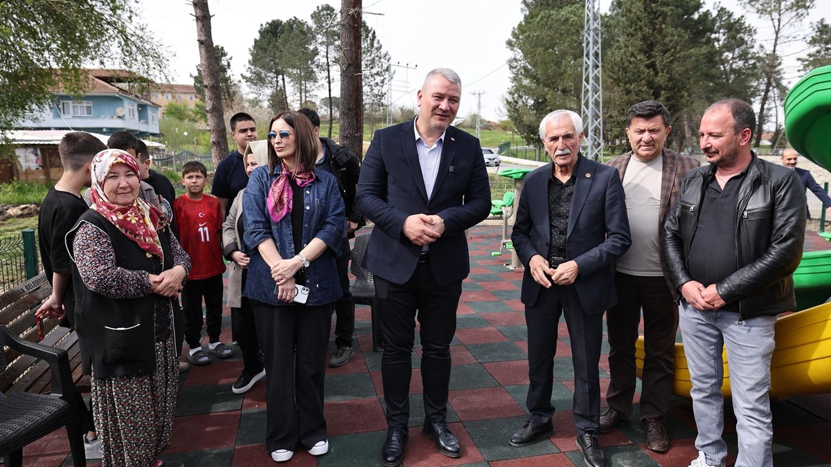 Başkan Osman Çelik Serdivan’da hizmet çıtasını yükseltiyor