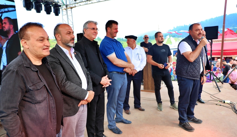 Başkan Yüce Acelle Şenliği'nde çağrı yaptı